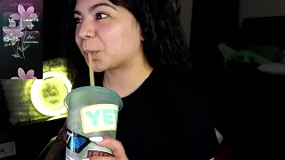 kimmiakiss22 nude closeups on webcam for live sex video chat