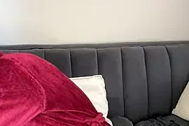 Tamia_98 nude closeups on webcam for live sex video chat