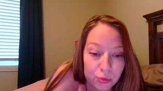 AnnaL nude before webcamcam – live sex chat