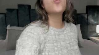 HOTTIE NICOLLE nude before webcamcam – live sex chat
