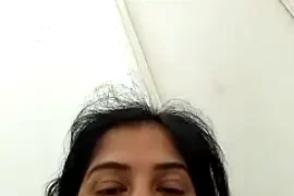 priya69mummy nude closeups on webcam for live sex video chat
