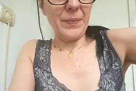 Pussy_Wet_Girl nude closeups on webcam for live sex video chat