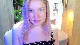 SilviaSea nude before webcamcam – live sex chat