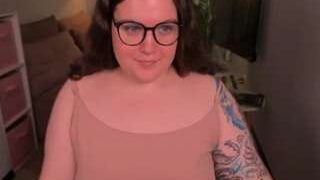 Tina nude before webcamcam – live sex chat