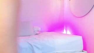 Shelynna, ? nude before webcamcam – live sex chat