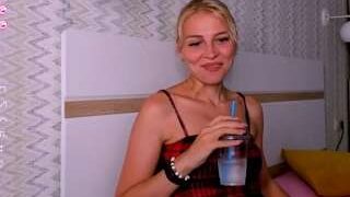 KristiHoward nude before webcamcam – live sex chat