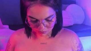 Val, ? nude before webcamcam – live sex chat