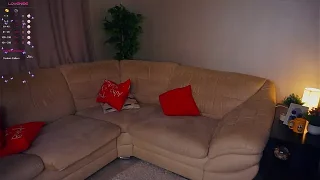 LynetBurby nude closeups on webcam for live sex video chat