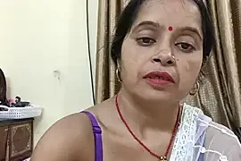 riyalove2 nude closeups on webcam for live sex video chat