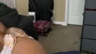 WETPxSSYFATASS nude before webcamcam – live sex chat