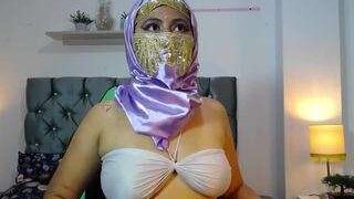 ZaharaRida nude before webcamcam – live sex chat