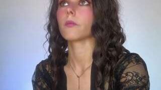 Awondergal nude before webcamcam – live sex chat