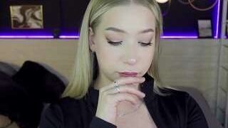 AnnabelleArt nude before webcamcam – live sex chat