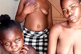 Bassey_bea nude closeups on webcam for live sex video chat