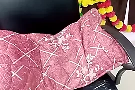 husa-Malika nude closeups on webcam for live sex video chat