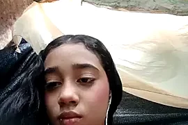 Zoe_Sweett18 nude closeups on webcam for live sex video chat