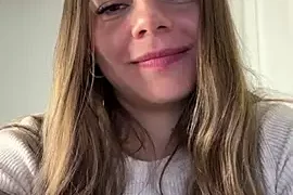 alicee16 nude closeups on webcam for live sex video chat