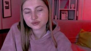 Jonsy-style nude before webcamcam – live sex chat