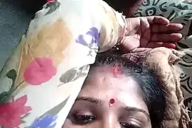 Maria33 nude closeups on webcam for live sex video chat