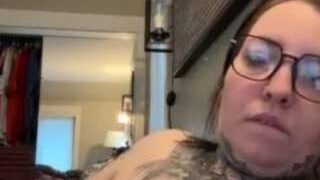 Tattedmomy93 nude before webcamcam – live sex chat