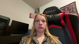 Daddyssllut nude closeups on webcam for live sex video chat