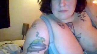 Queenjezabel4444 nude before webcamcam – live sex chat