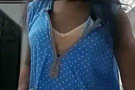 Eshna_Dabral nude closeups on webcam for live sex video chat
