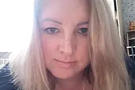 Snowball3021 nude closeups on webcam for live sex video chat
