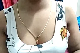 Maahhii_2 nude closeups on webcam for live sex video chat