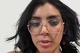 MartinaSooler nude closeups on webcam for live sex video chat