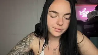 YorkshireLass nude closeups on webcam for live sex video chat