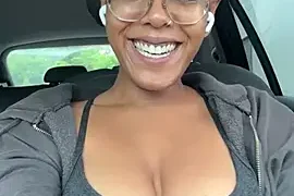 aliasyourfav nude closeups on webcam for live sex video chat