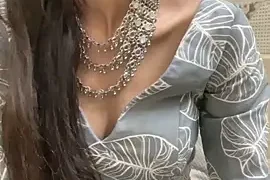 Desire_Zoya nude closeups on webcam for live sex video chat