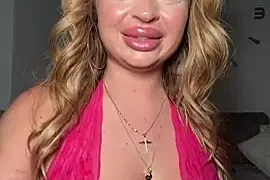 _Lilly_angel nude closeups on webcam for live sex video chat
