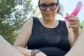 EmyLana nude closeups on webcam for live sex video chat