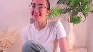 OdetteBooby nude before webcamcam – live sex chat