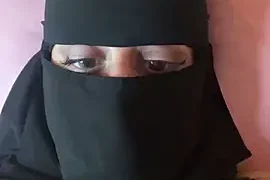 arabiaAna nude closeups on webcam for live sex video chat