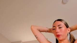 Jasmine-Foxx nude before webcamcam – live sex chat