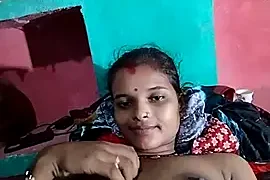 Maya_bhoji nude closeups on webcam for live sex video chat