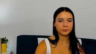 TaliaGlowing nude before webcamcam – live sex chat