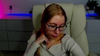 AlinaBlond nude before webcamcam – live sex chat
