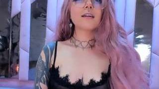 Bizzynoar nude before webcamcam – live sex chat