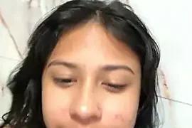 lynn9000 nude closeups on webcam for live sex video chat