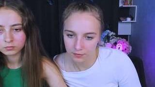 Rebecca-smile nude before webcamcam – live sex chat