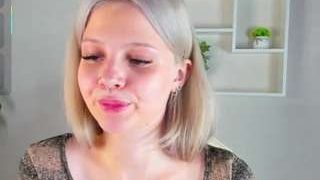 Amanda-Whi1e nude before webcamcam – live sex chat
