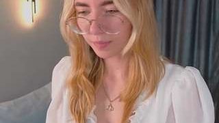 Tina-Brow nude before webcamcam – live sex chat