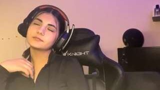 Tini nude before webcamcam – live sex chat