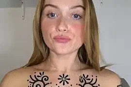 Goldi159 nude closeups on webcam for live sex video chat