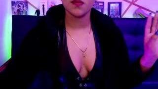 Ise-lunny nude before webcamcam – live sex chat