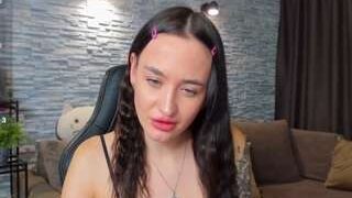 Megan-Cuddly nude before webcamcam – live sex chat